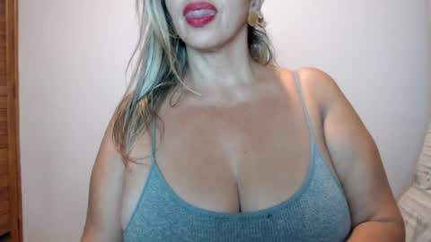 Molly Bunny online show from July 2026 02:48:02 AM