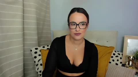 Snapshot of mollycrazy chatting on July 2026 04:27:01 AM MollyCrazy online show from July 2026 04:27:01 AM