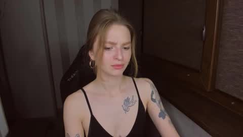 Snapshot of mollydangerous chatting on September 2025 04:45:02 PM Taisha online show from September 2025 04:45:02 PM