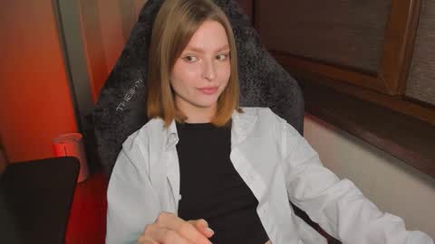 Taisha online show from November 2025 05:13:01 PM