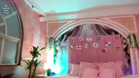 MollyDoll online show from June 2026 11:42:01 AM