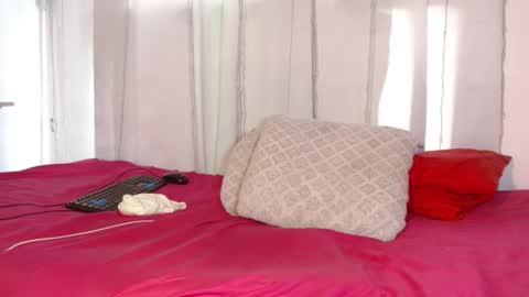  MOLLY  GUNSG online show from December 2024 08:58:01 PM