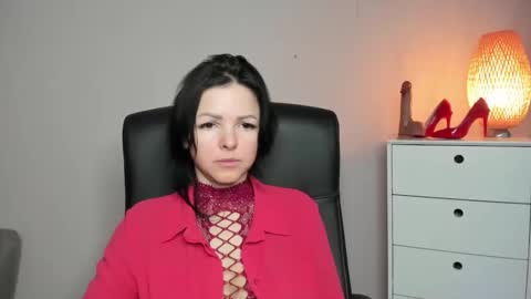 Molly online show from January 2026 07:56:01 AM