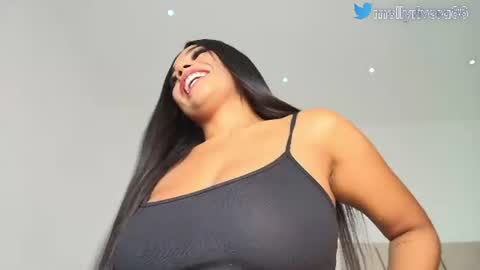 Snapshot of mollyrivera chatting on July 2026 02:39:01 AM Molly online show from July 2026 02:39:01 AM