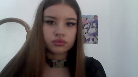 Snapshot of mollysexgirl chatting on July 2026 09:42:02 PM Molly online show from July 2026 09:42:02 PM