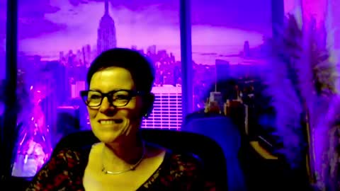 Snapshot of mollysun chatting on July 2026 04:18:02 PM MollySun Nina Randmann online show from July 2026 04:18:02 PM