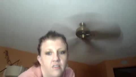 Molotovfoxtail online show from January 2025 09:57:02 AM