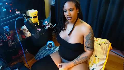 MOMMI SH3DEVIL online show from March 2026 05:19:02 PM