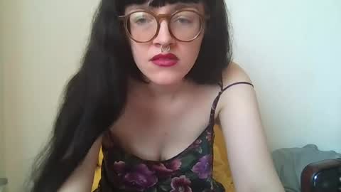 Snapshot of mommynatrix chatting on June 2026 05:34:01 PM Mommynatrix online show from June 2026 05:34:01 PM