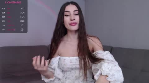 Snapshot of mona_saxxx chatting on December 2024 05:44:01 AM Hey Guys im Mona. PVT is Open Please Make me CUM online show from December 2024 05:44:01 AM