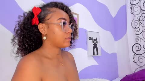 Snapshot of monaaxxx_ chatting on January 2025 07:27:02 PM MONAAXXX online show from January 2025 07:27:02 PM