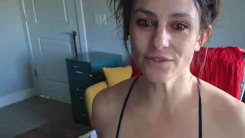 Mona online show from March 2026 03:48:01 PM