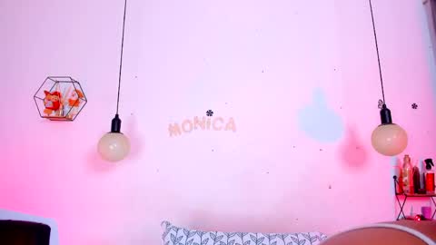 aleja      independent model       online show from April 2026 10:56:02 PM