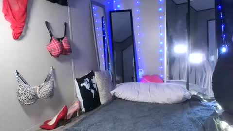 Monica online show from May 2026 02:47:02 PM