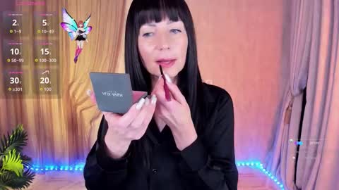 Monica online show from November 2025 12:16:02 PM