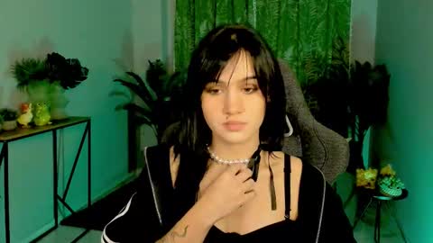 monica online show from October 2025 08:51:02 PM