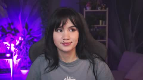 monica online show from April 2026 08:25:02 PM