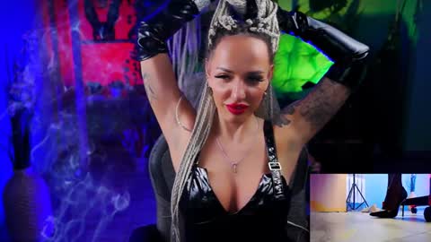 Snapshot of monicamaxwel chatting on January 2025 03:34:02 PM Monika online show from January 2025 03:34:02 PM