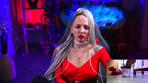 Snapshot of monicamaxwel chatting on January 2025 05:35:02 PM Monika online show from January 2025 05:35:02 PM