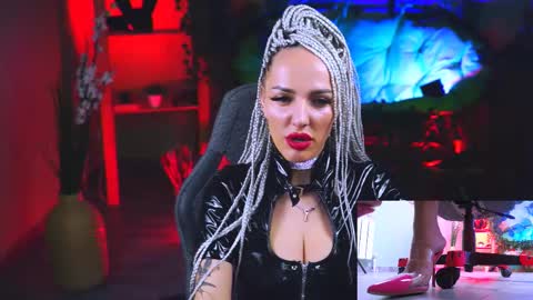 Snapshot of monicamaxwel chatting on February 2025 05:30:02 PM Monika online show from February 2025 05:30:02 PM