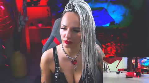 Snapshot of monicamaxwel chatting on February 2025 12:01:02 PM Monika online show from February 2025 12:01:02 PM