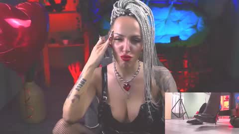 Snapshot of monicamaxwel chatting on February 2025 06:44:01 PM Monika online show from February 2025 06:44:01 PM