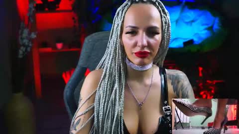 Snapshot of monicamaxwel chatting on February 2025 06:37:02 PM Monika online show from February 2025 06:37:02 PM