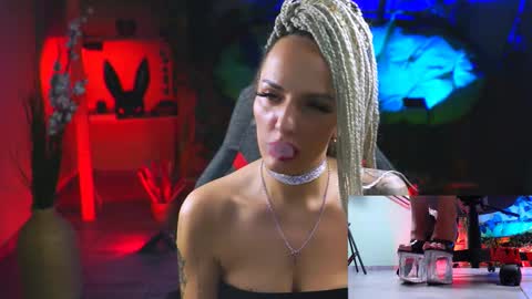 Snapshot of monicamaxwel chatting on February 2025 06:09:02 PM Monika online show from February 2025 06:09:02 PM