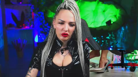 Snapshot of monicamaxwel chatting on March 2025 12:27:02 PM Monika online show from March 2025 12:27:02 PM