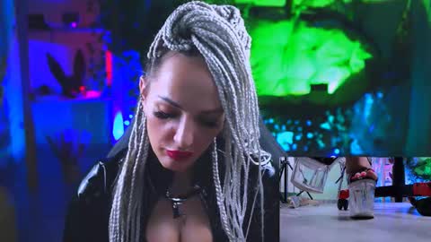 Snapshot of monicamaxwel chatting on March 2025 03:29:01 PM Monika online show from March 2025 03:29:01 PM