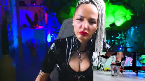 Snapshot of monicamaxwel chatting on March 2025 03:18:01 PM Monika online show from March 2025 03:18:01 PM