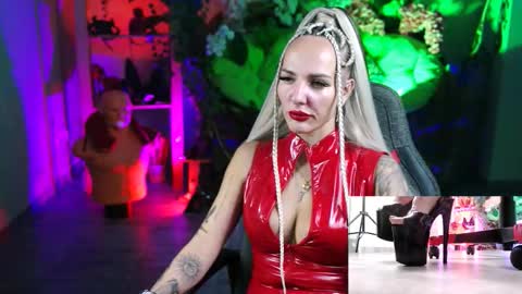 Snapshot of monicamaxwel chatting on October 2025 11:10:01 AM Monika online show from October 2025 11:10:01 AM