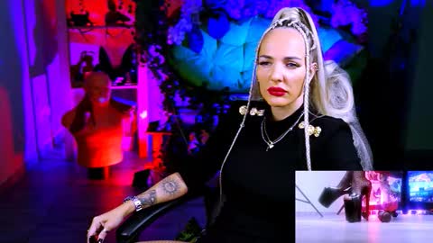 Snapshot of monicamaxwel chatting on November 2025 11:11:02 AM Monika online show from November 2025 11:11:02 AM