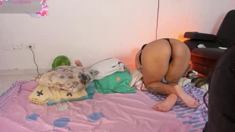 monikk__harrison online show from February 2026 12:42:01 PM