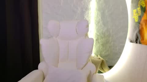 Ask me online show from November 2025 05:40:02 AM