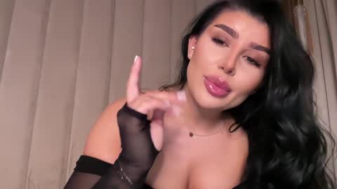 Alessia online show from February 2026 10:30:02 PM