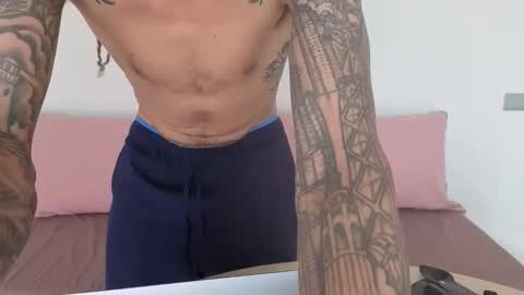 Monk and Mia online show from April 2026 08:04:01 AM