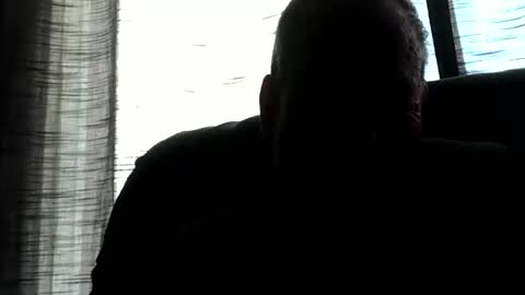 Monkee Dance online show from December 2024 08:05:02 PM