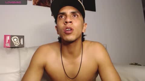 simon dice online show from February 2026 02:52:01 AM