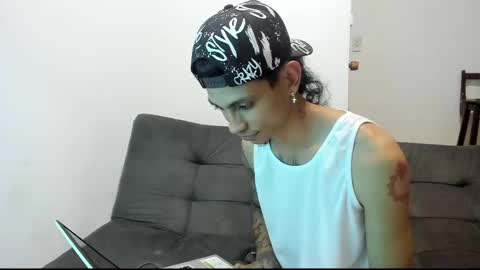 Snapshot of monkeyd_66 chatting on December 2024 07:42:01 AM monkeyd_66 online show from December 2024 07:42:01 AM