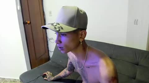 Snapshot of monkeyd_66 chatting on December 2024 10:32:01 AM monkeyd_66 online show from December 2024 10:32:01 AM