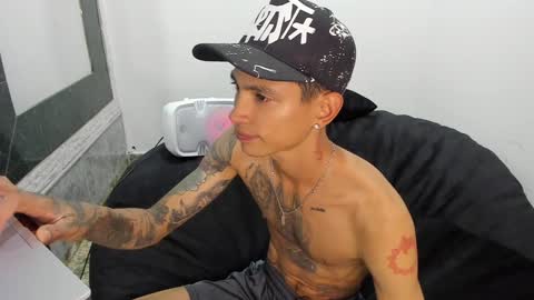 Snapshot of monkeyd_66 chatting on January 2025 09:43:01 PM monkeyd_66 online show from January 2025 09:43:01 PM