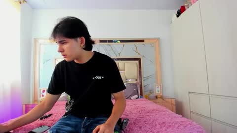 monky_0002 online show from March 2026 04:34:02 PM