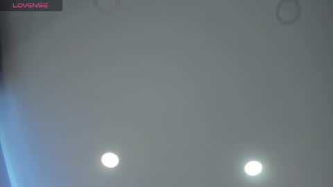 Snapshot of monserrat_girl chatting on November 2025 02:06:02 PM online show from November 2025 02:06:02 PM