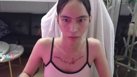 Snapshot of monstercockselfsuck chatting on December 2024 04:49:01 PM ELYSE A SIMPLE GIRL online show from December 2024 04:49:01 PM