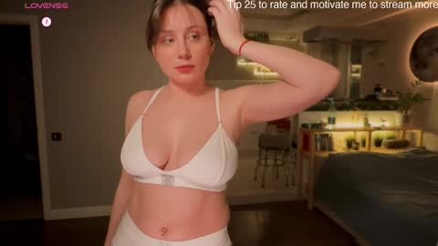 Luna  online show from March 2026 05:06:02 PM