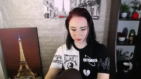 Snapshot of moon_foxy_ chatting on October 2025 08:13:02 PM Diana online show from October 2025 08:13:02 PM