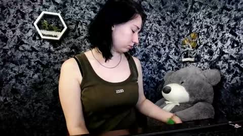 Snapshot of moon_foxy_ chatting on May 2026 07:52:02 PM Diana online show from May 2026 07:52:02 PM