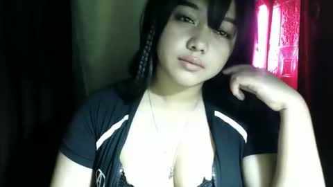 Snapshot of moon_of_desirexx chatting on September 2025 09:32:01 AM Joy online show from September 2025 09:32:01 AM