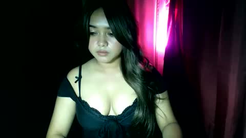 Snapshot of moon_of_desirexx chatting on October 2025 11:49:01 PM Joy online show from October 2025 11:49:01 PM